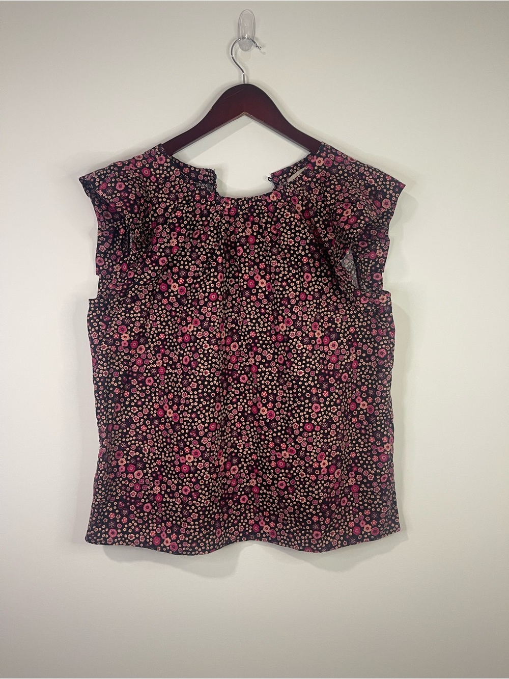 LOFT Black/pink  Floral Ruffle Cap-Sleeve Blouse